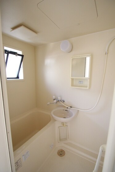 ピアチェーレ Bの物件内観写真