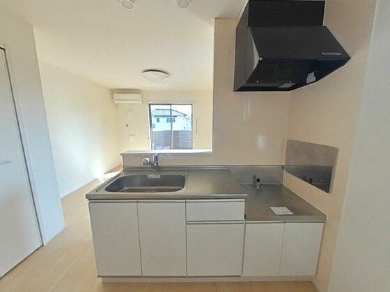 オフショアⅢの物件内観写真