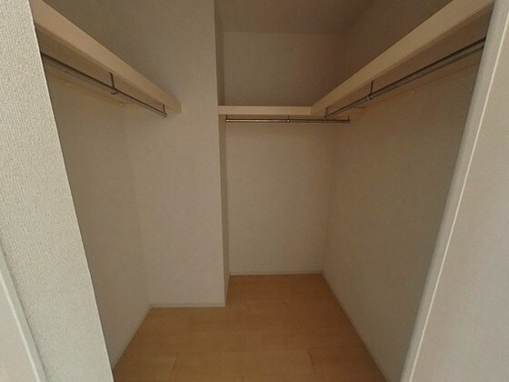 オフショアⅢの物件内観写真