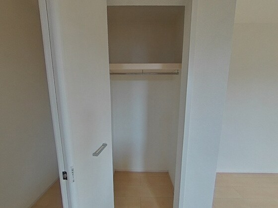 オフショアⅢの物件内観写真