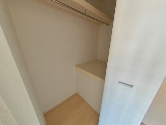 オフショアⅢの物件内観写真