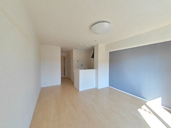 オフショアⅢの物件内観写真