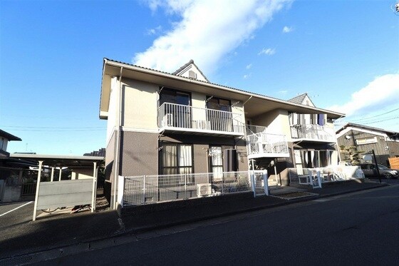 セントフランシス　B棟の物件外観写真