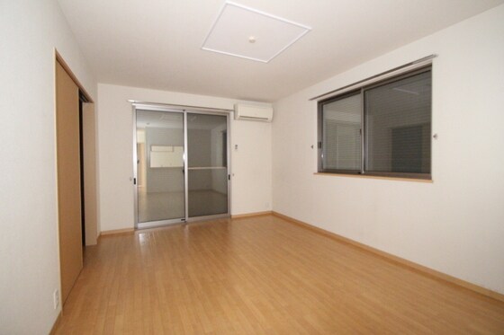 ファルコンⅠの物件内観写真