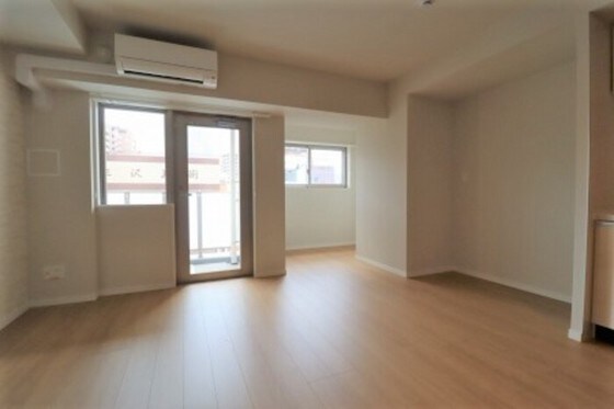 La neige 中山下の物件内観写真