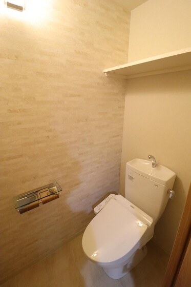 La neige 中山下の物件内観写真