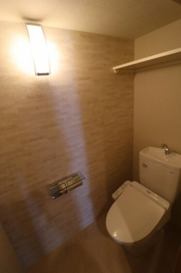 La neige 中山下の物件内観写真