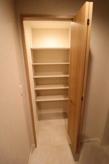 La neige 中山下の物件内観写真