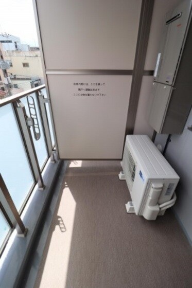 La neige 中山下の物件内観写真