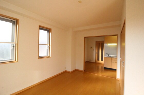 ソレアート伊福の物件内観写真