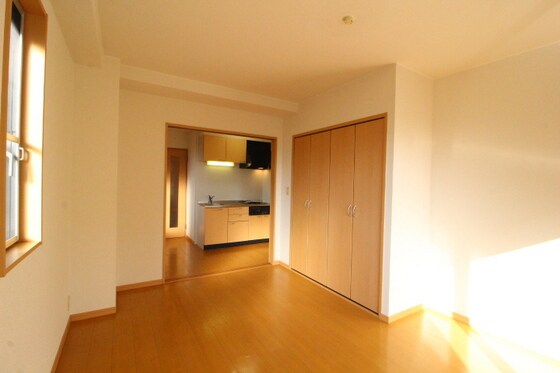 ソレアート伊福の物件内観写真