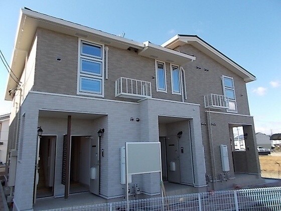 グランデMの物件外観写真