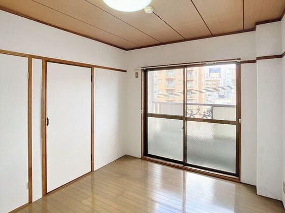 キャステル３の物件内観写真