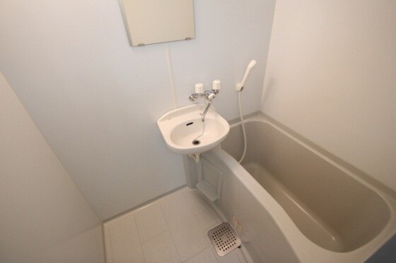 サンハイツ岡大Ⅱの物件内観写真