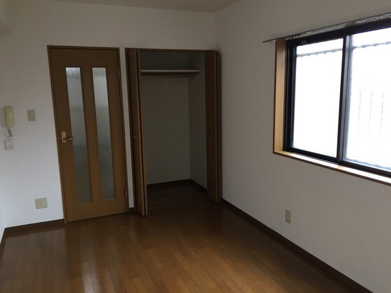 サンハイツ岡大Ⅱの物件内観写真
