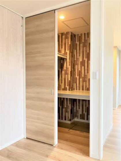 ラ・パルテール新屋敷Ⅲの物件内観写真