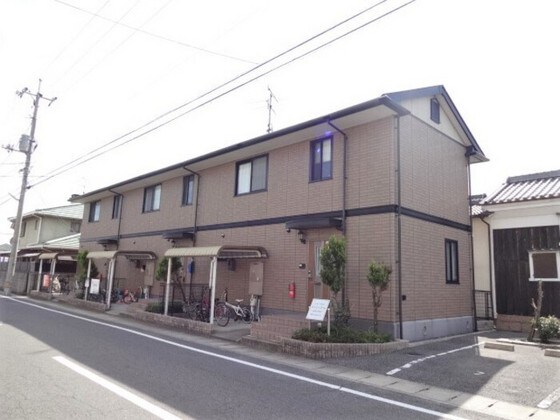 コージーコートの物件外観写真