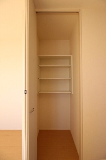 シャトレーの物件内観写真