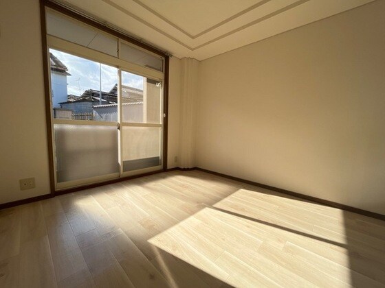 コンフォールの物件内観写真