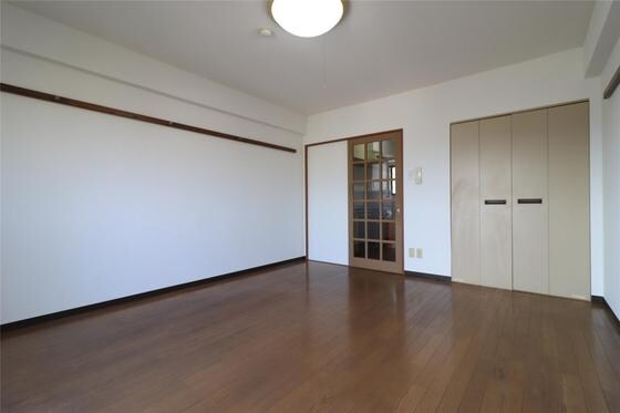 アジュール下中野の物件内観写真