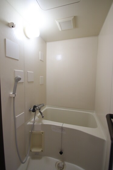 アジュール下中野の物件内観写真