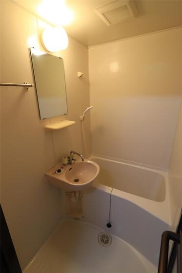 アジュール下中野の物件内観写真