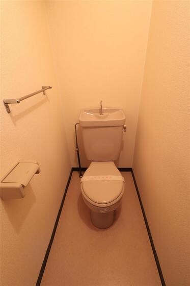 アジュール下中野の物件内観写真