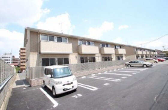 ラフィーネ下中野Ｃ棟の物件外観写真