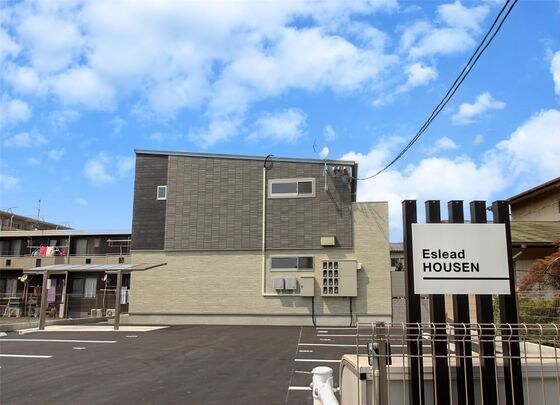 Eslead　HOUSENの物件外観写真