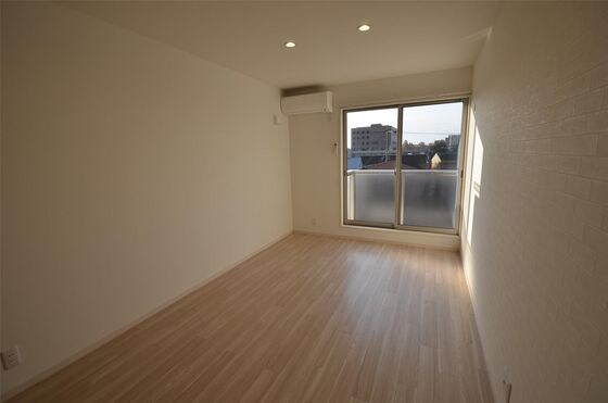 レイールプラスの物件内観写真