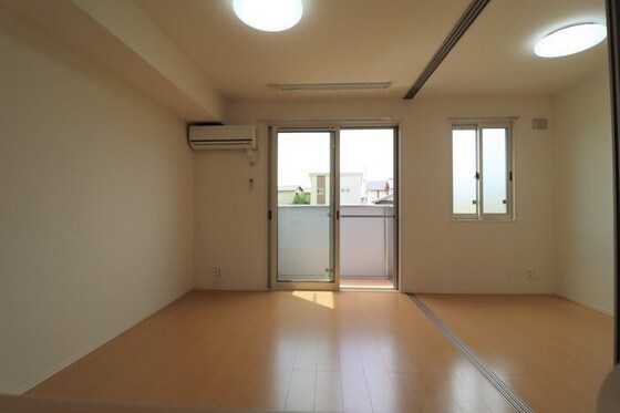 セジュール瀬戸下　B棟の物件内観写真