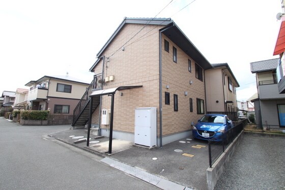 ボミュールメゾンの物件外観写真