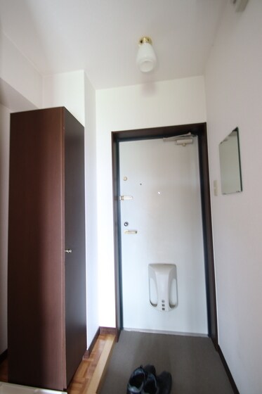 スリーサンズの物件内観写真