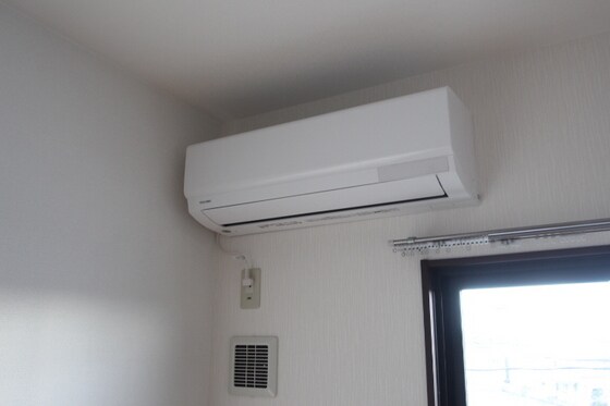 スリーサンズの物件内観写真