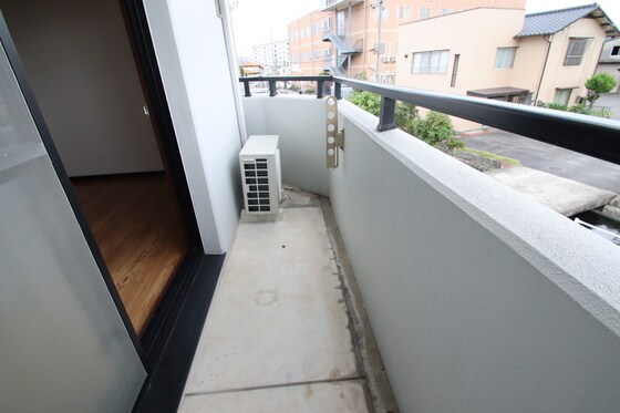 スリーサンズの物件内観写真