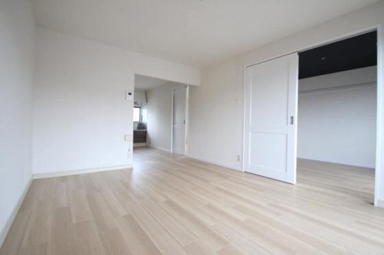 グランヴィアB棟の物件内観写真