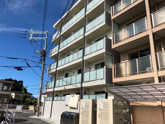 コクーン大元駅前の物件外観写真