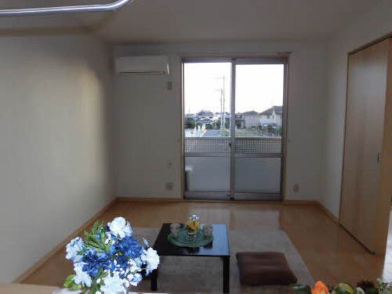 シャーメゾン松新の物件内観写真