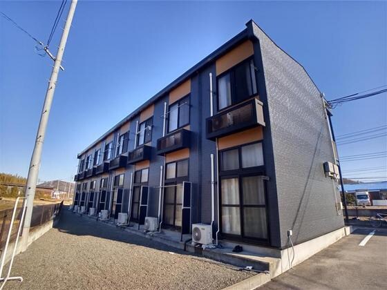 レオパレス瀬戸西の物件外観写真