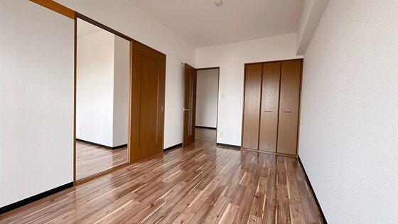 ラ・クール庭瀬の物件内観写真