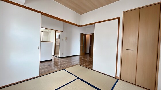 ラ・クール庭瀬の物件内観写真