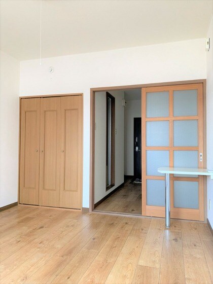 ビューラージュネスの物件内観写真