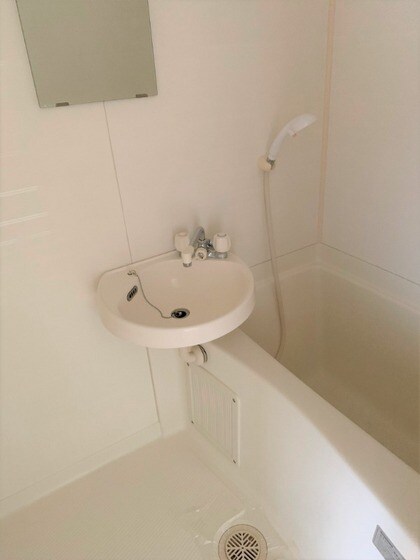 ビューラージュネスの物件内観写真