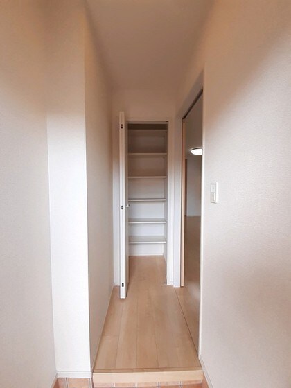 コッティ・ノイの物件内観写真