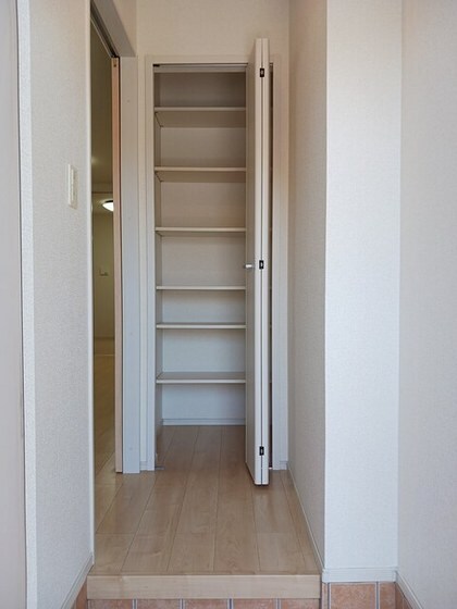 コッティ・ノイの物件内観写真