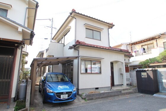 当新田戸建ての物件外観写真