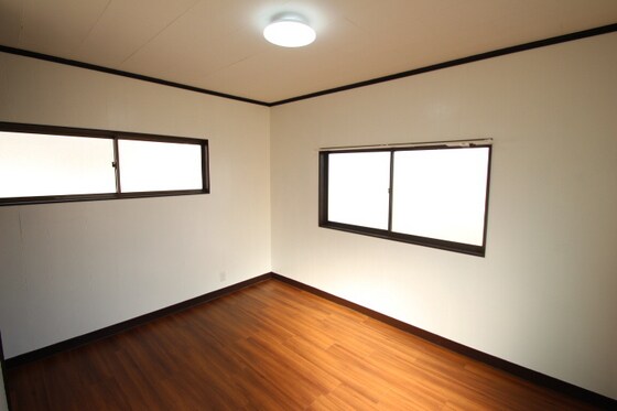 当新田戸建ての物件内観写真