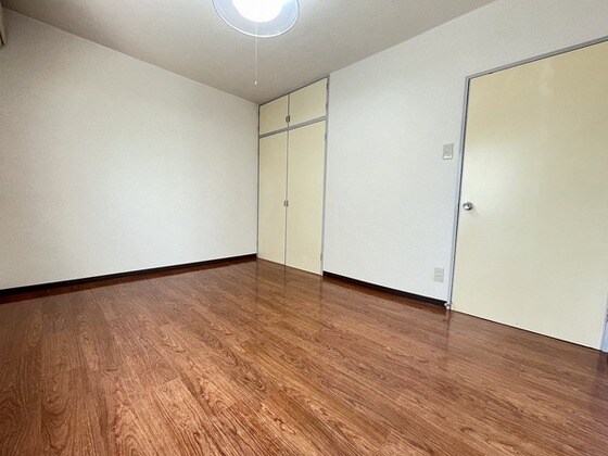 グレープバイン原尾島の物件内観写真