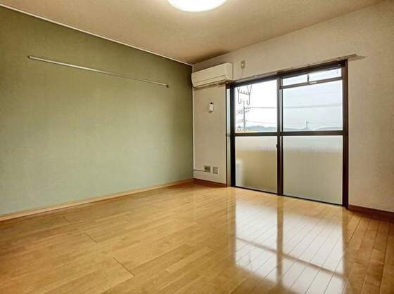 リアライズ津高の物件内観写真