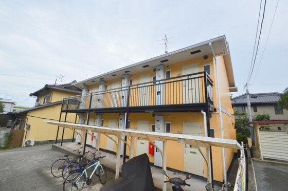 プリューネルの物件外観写真